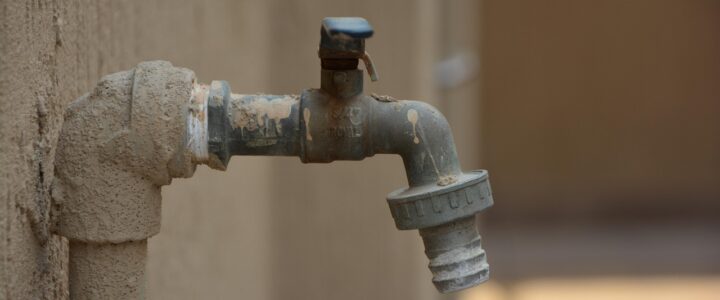 Détection de fuite après compteur : méthodes non destructives efficaces